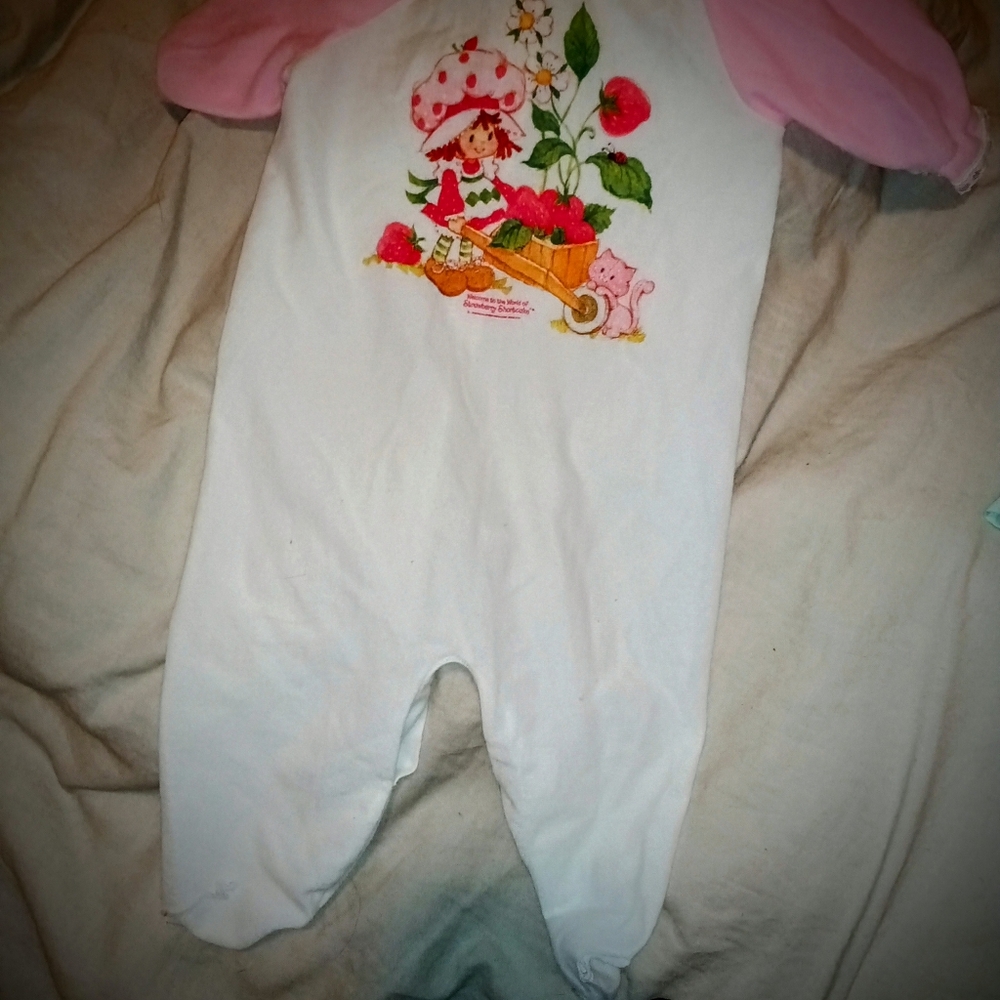 Vintage Strawberry Shortcake Sleeper